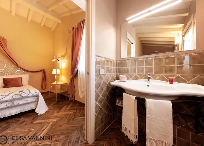 فيلة La Gemma بالايا